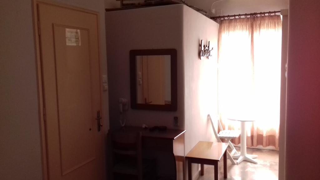 Kabanis Rooms แอร์มูโปลี ภายนอก รูปภาพ